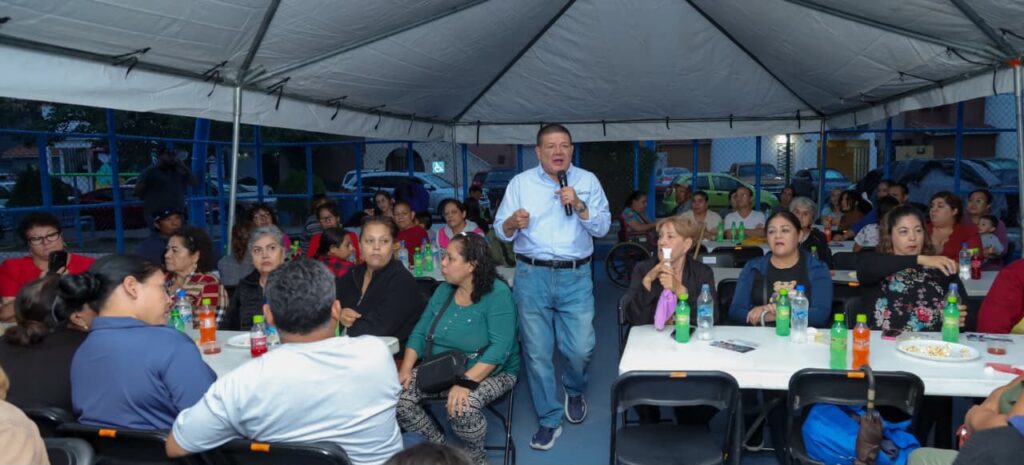 Destaca César Jáuregui historia e identidad de Chihuahua 2000