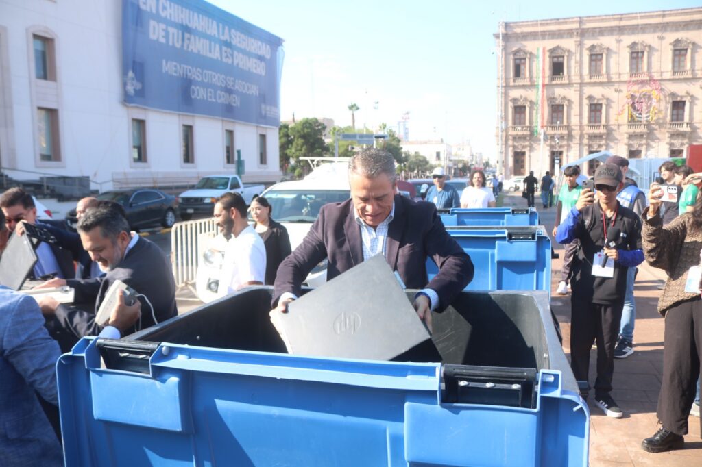 Inicia Gobierno Municipal y Gobierno del Estado programa Chihuahua Recicla 2026 en Plaza del Mayor