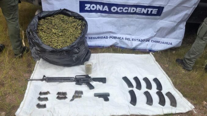 Aseguran armas, municiones, droga y vehículo robado en Urique