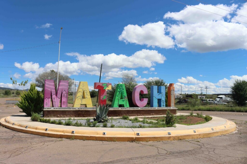 Arranca Secretaría de Turismo programa Colores de Chihuahua en Matachí