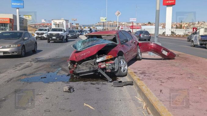 Fuerte choque en el Juventud por falla en los frenos