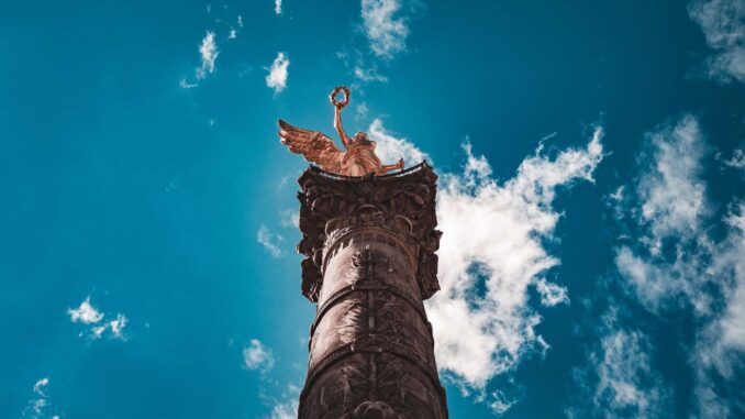PIB de México crece 0.7% en 2025