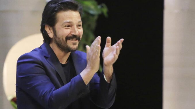 Diego Luna revela que Alfonso Cuarón le «enseñó a hablar cine» en ‘Y tu mamá también’