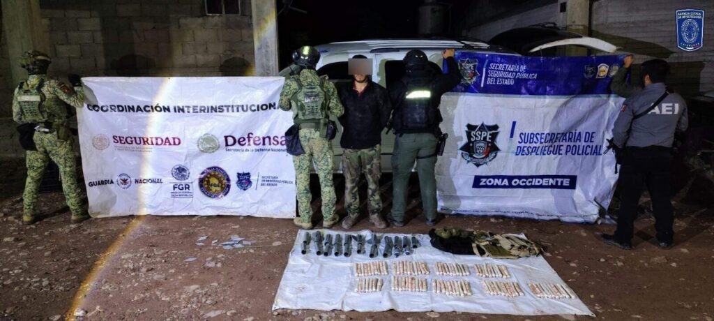 Detiene célula BOII a hombre con 87 cartuchos explosivos en Moris