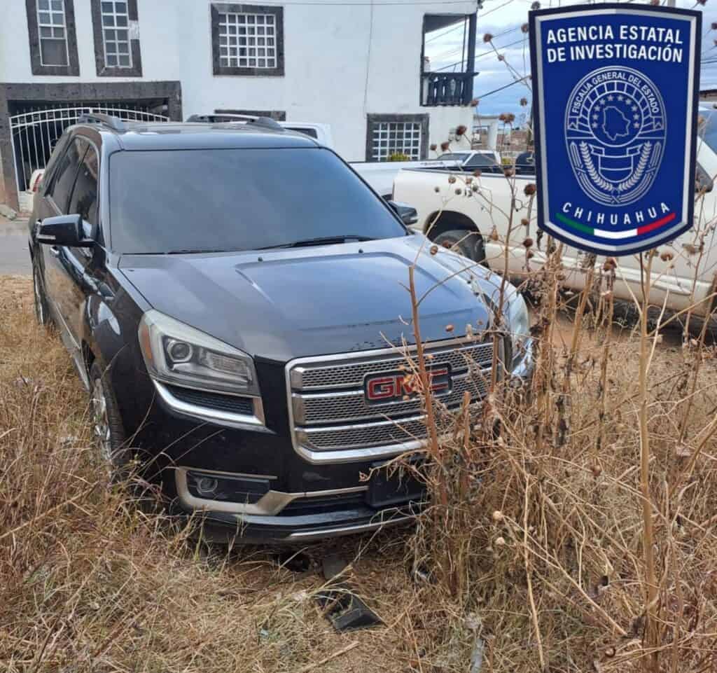 Recupera AEI camioneta GMC Acadia con reporte de robo en Parral