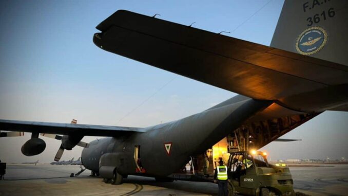 Defensa realiza tercer vuelo de ayuda humanitaria a Jamaica