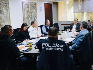 Analizan seguridad en zonas comerciales junto a empresarios