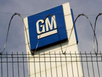 GM anuncia inversión de mil millones de dólares y ratifica su permanencia en México