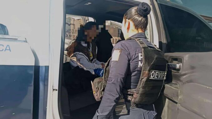 Protegen a menor localizada sola en escuela de Villa Residencial del Real