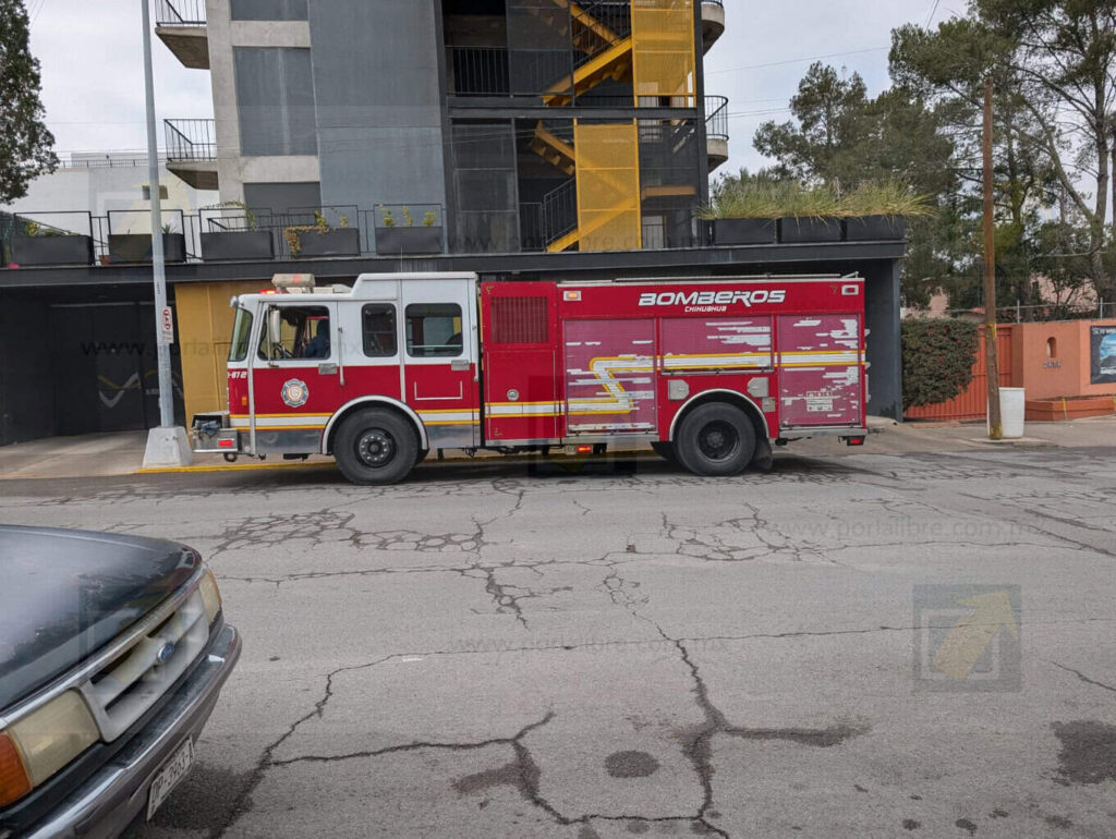 Localizan tres personas inconscientes en departamentos de la avenida Ernesto Talavera