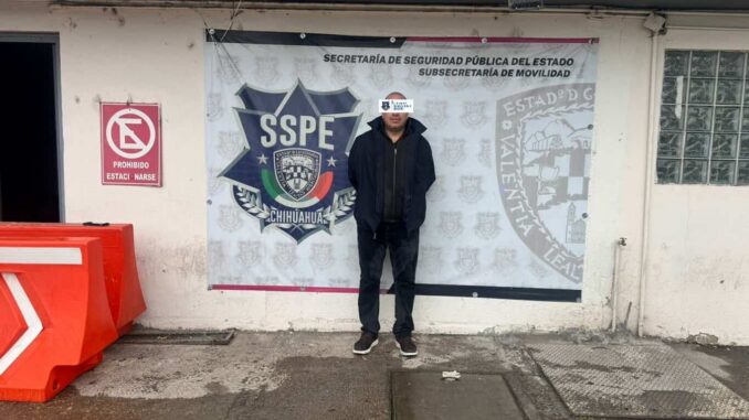 Salvan la vida de un hombre en puente de la Homero