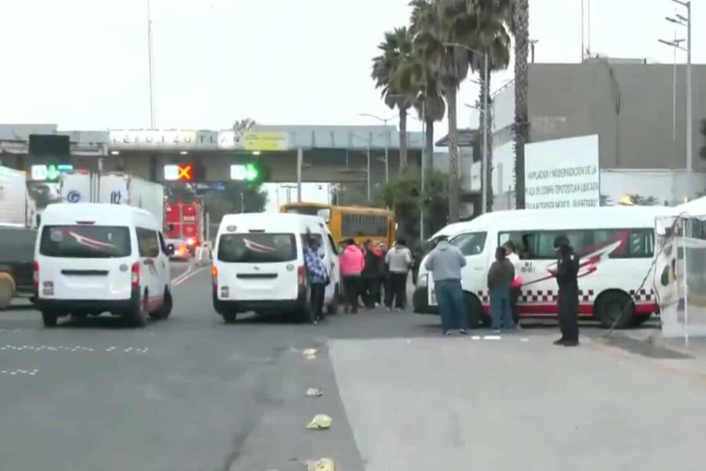 Transportistas del oriente del Edomex anuncian megabloqueo para este martes 13 de enero