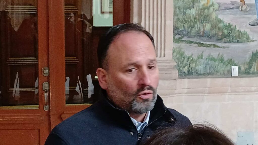 Apuntan a apoyo federal a Corral tras traslado de su proceso al fuero federal