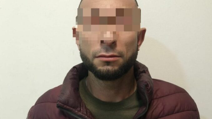 Detiene la AEI a presunto narcomenudista con cristal en la colonia Tierra Nueva