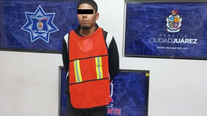 Lo detienen con pistola calibre 9 mm y auto con placas sobrepuestas