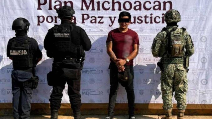 Fuerzas federales detienen a 12 personas e inhabilitan toma clandestina