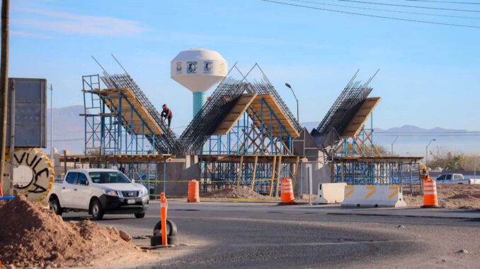 Supervisa Marco Bonilla avance del puente en Carretera Aldama y Fuerza Aérea; registra 10% de progreso