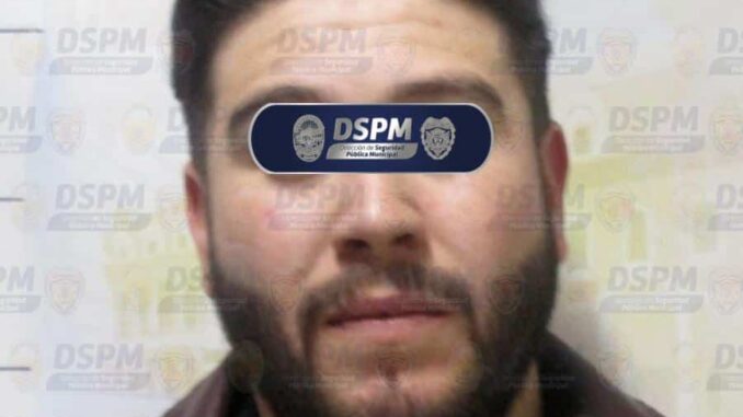 Agentes municipales aseguran un arma de fuego en incidente familiar y detienen a probable responsable