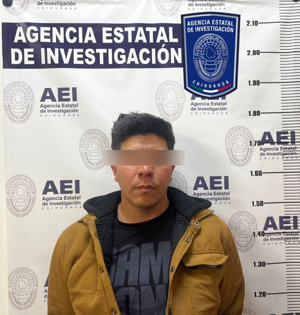 Detiene AEI a dos hombres en posesión de vehículo con reporte de robo en EUA