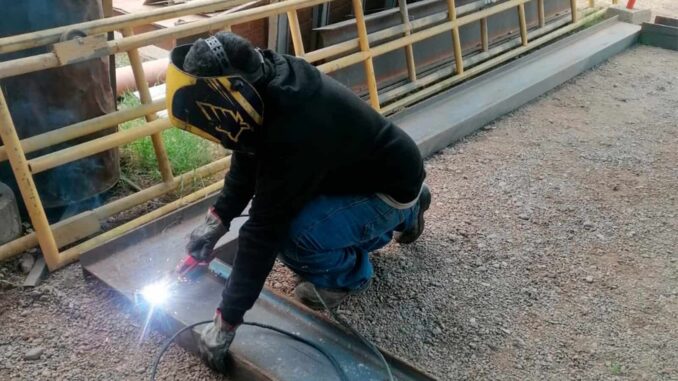 Colocará Municipio estructura para reforzar puente vehicular en Riberas del Sacramento