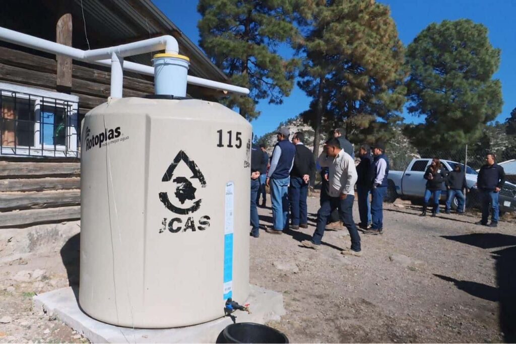Beneficia JCAS a más de mil 200 personas con cosechas de agua en la Sierra Tarahumara