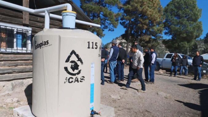 Beneficia JCAS a más de mil 200 personas con cosechas de agua en la Sierra Tarahumara