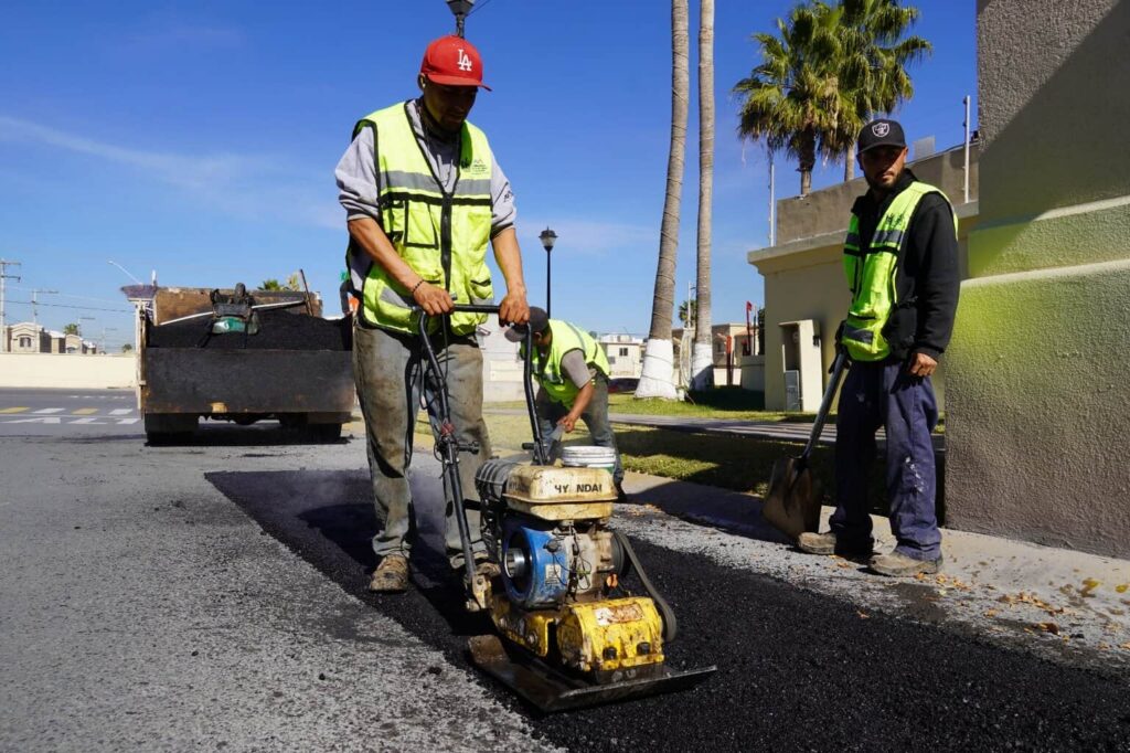 Calles más seguras: Municipio reparó más de 64 mil baches en 2025