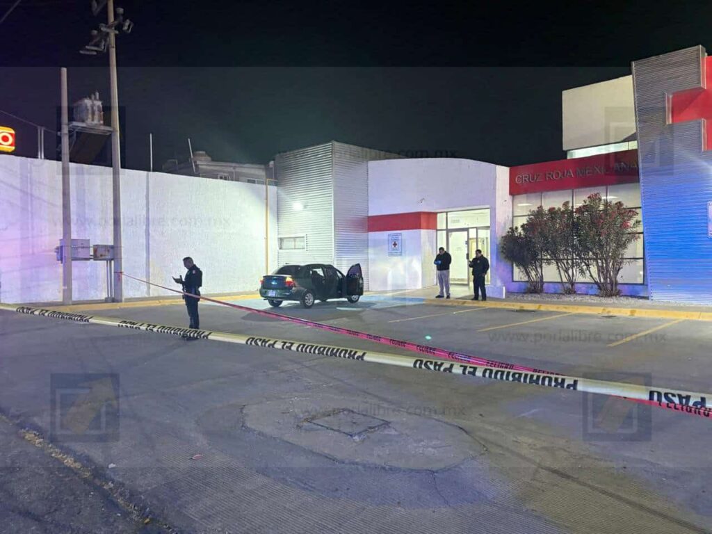 Hombre y mujer baleados llegan a la Cruz Roja de Juan Escutia; ambos pierden la vida
