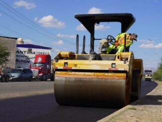 Renuevan calles en Chihuahua con más de 300 mil metros cuadrados de nuevo asfalto en 2025