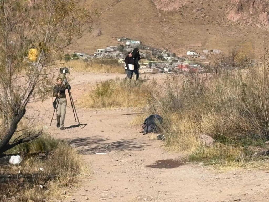 Localizan cuerpo maniatado y envuelto en cobija en la colonia Madera 65