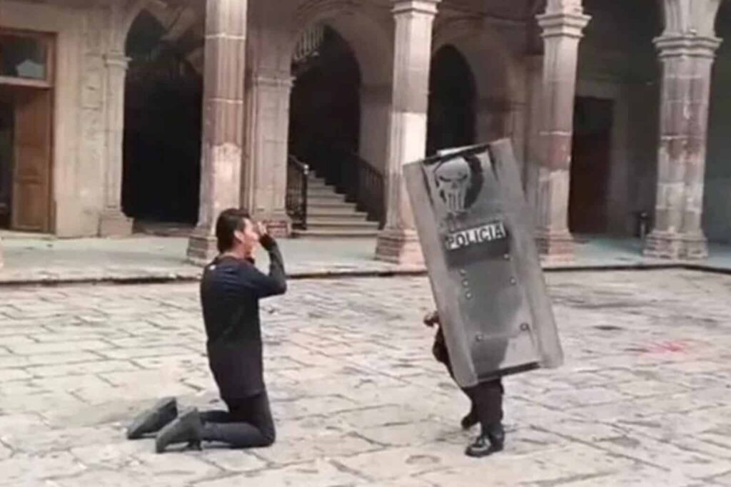 Liberan a Raúl Meza, detenido durante las protestas por el asesinato de Carlos Manzo en Michoacán
