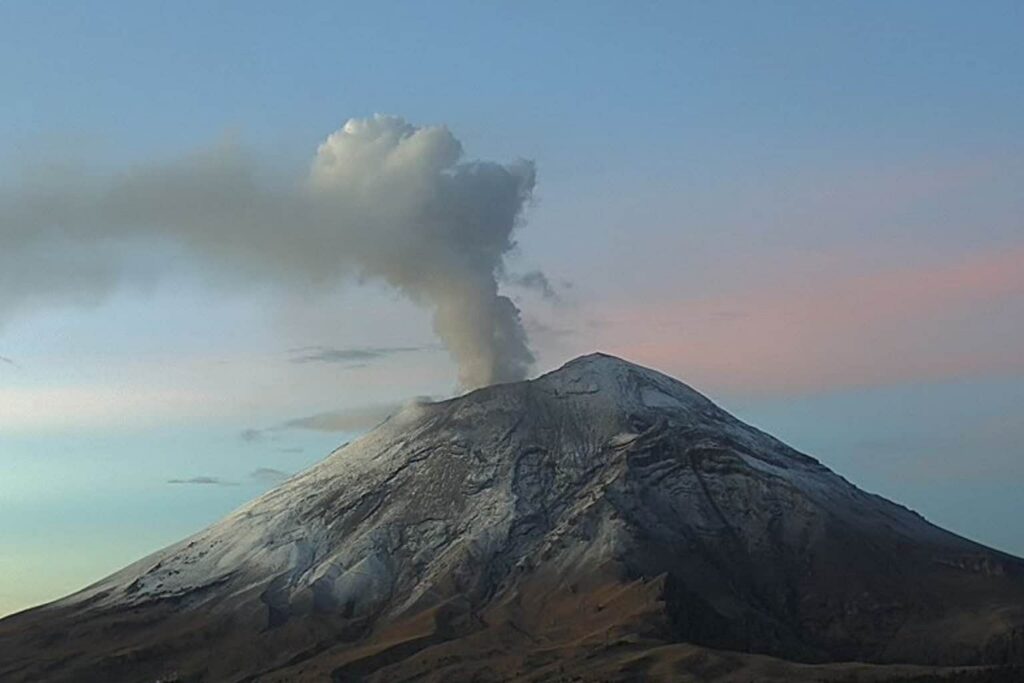 Expertos de UNAM «observan» mediante tomografía con IA cámaras magmáticas del Popocatépetl