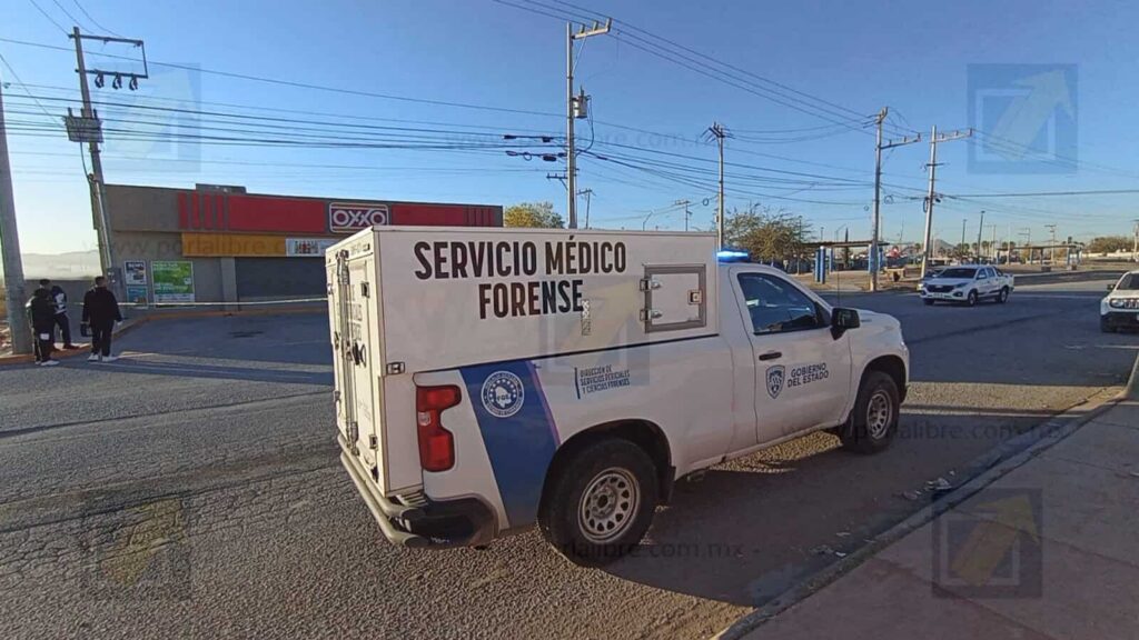 Localizan a joven sin vida al interior de un Oxxo en UrbiVillas