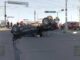 Conductor ebrio provoca fuerte choque y volcadura tras pasarse semáforos en rojo
