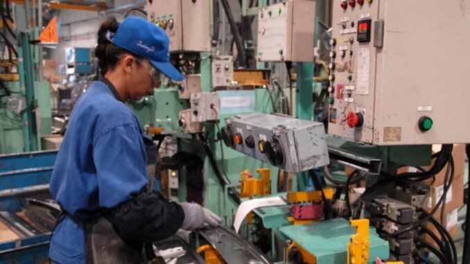 Actividad económica de México sube 1,7 % interanual en octubre