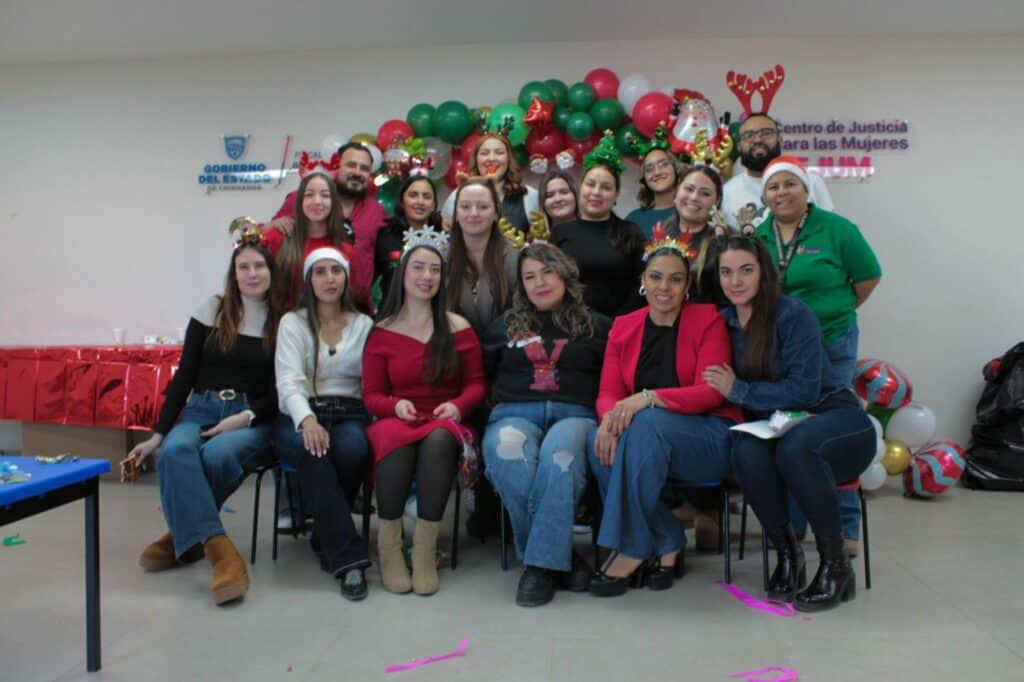 Alegría y convivencia en posada a niños organizada por CEJUM Cuauhtémoc