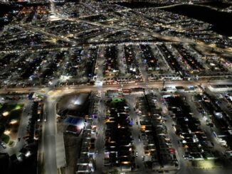 Beneficia Municipio a más de 16 mil vecinos de Romanzza modernización del alumbrado LED