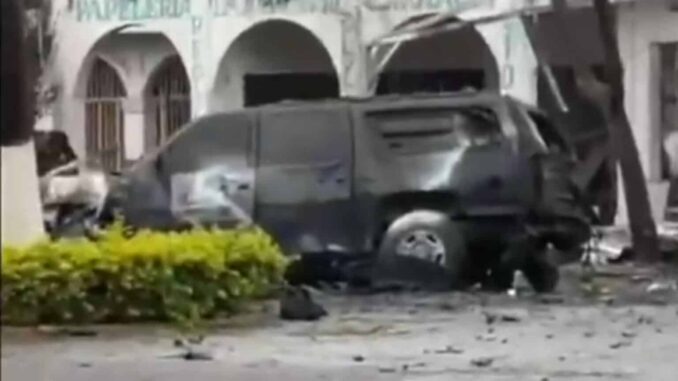 Fiscalía de Michoacán confirma que bomba en el vehículo de Coahuayana fue activada a distancia