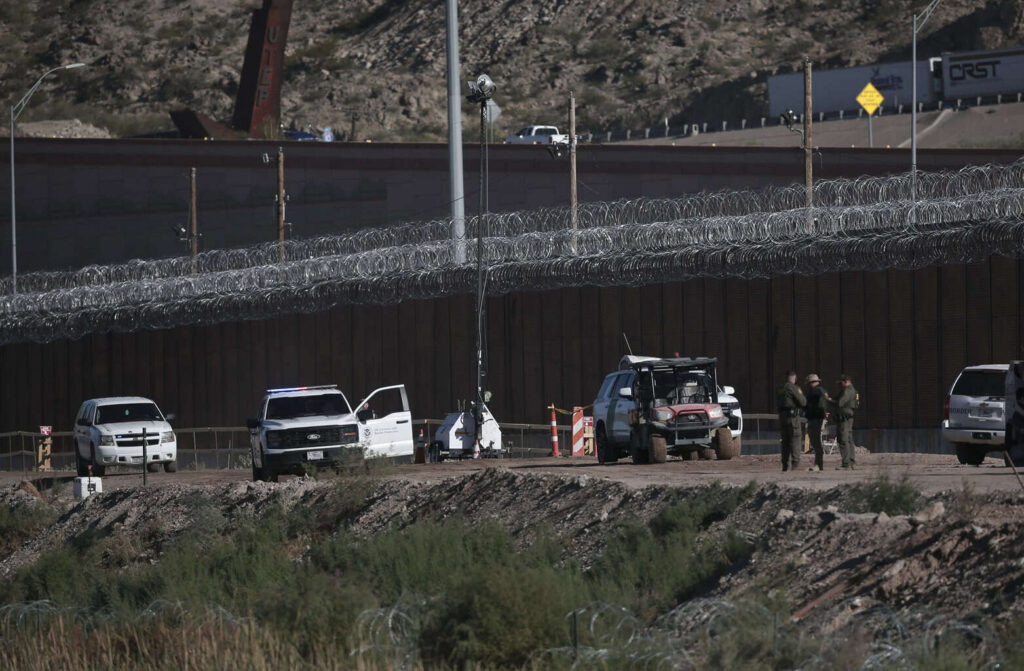 EE.UU. y México colaborarán para responder a ataques de drones del cártel en la frontera