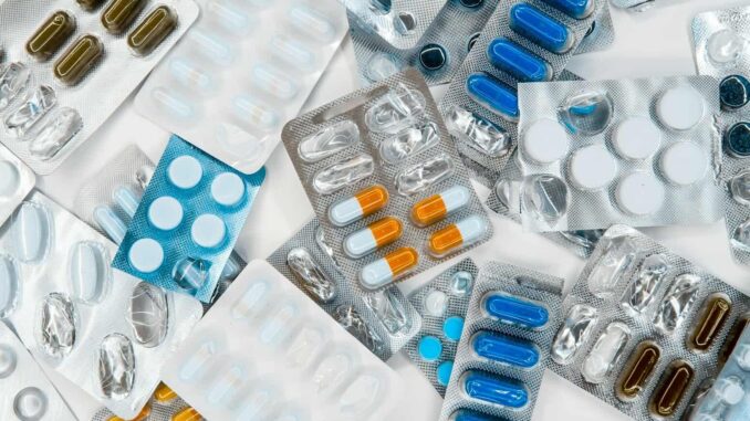 Abasto de medicamentos está garantizado para 2026: Secretaría de Salud