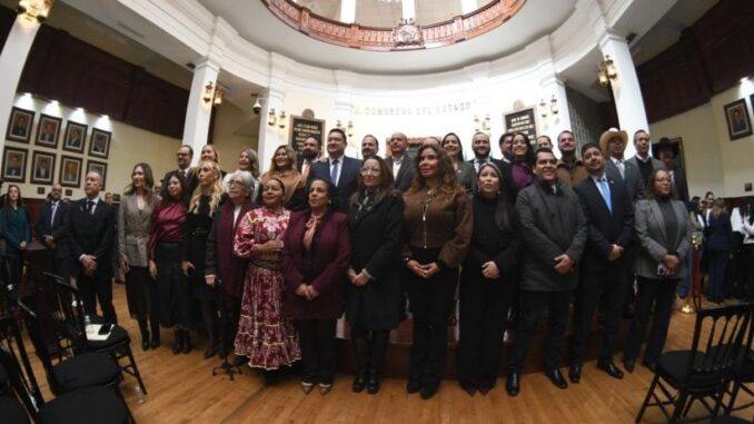 Congreso conmemora Bicentenario de la Primera Constitución de Chihuahua con Sesión Solemne en su antigua sede
