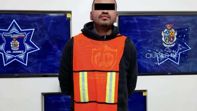 Arrestan a hombre que robó vehículo con violencia en la 16 de Septiembre