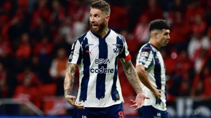 Sergio Ramos no continuará en Rayados