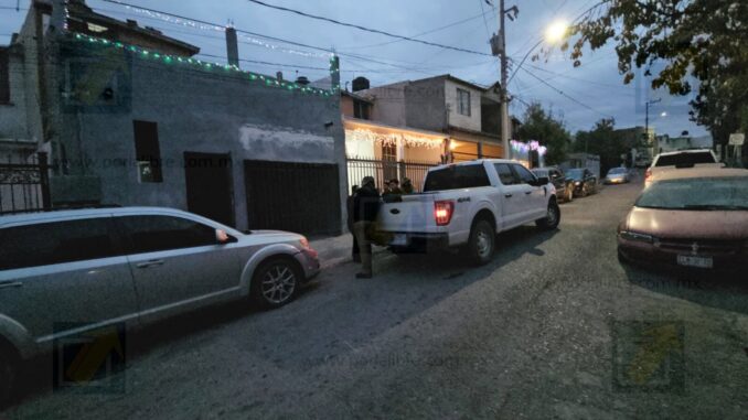 Operativo simultáneo en dos colonias, deja una detenida; aseguran droga y un vehículo