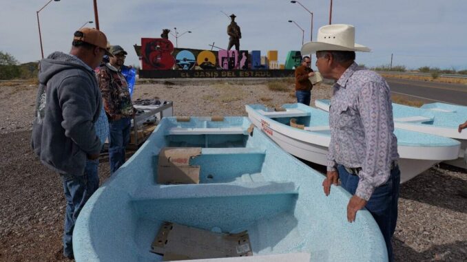 Arturo Zubía entrega embarcaciones y apoyos a pescadores en La Boquilla y Valle de Zaragoza