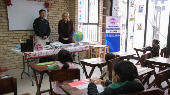 Maru Campos inaugura en Ciudad Juárez el Centro Comunitario Parajes de San José