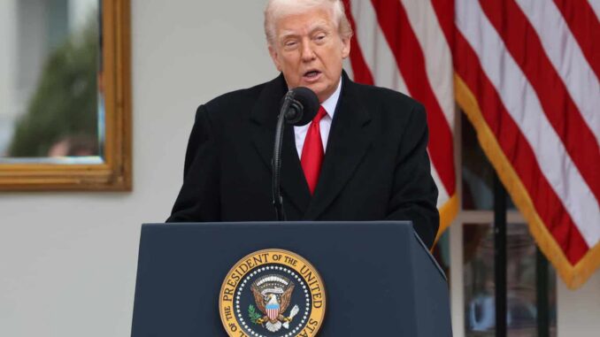 Trump pide a hondureños votar por el conservador Asfura para detener «avance comunista»