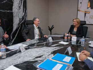 Maru Campos analiza con empresarios proyectos de desarrollo industrial