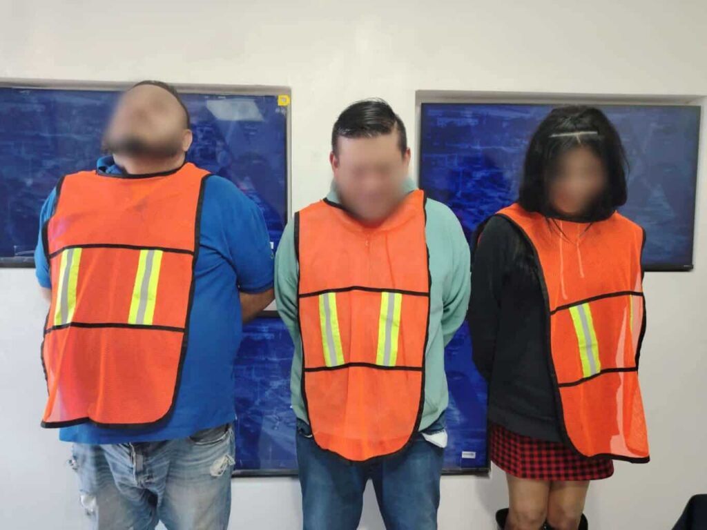 Detienen a tres en posesión de cocaína