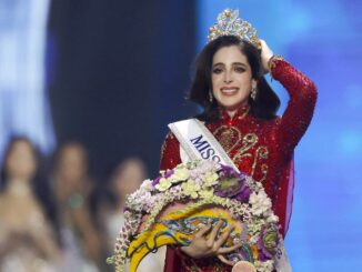 Fátima Bosch denuncia ataques en redes tras su triunfo en Miss Universo